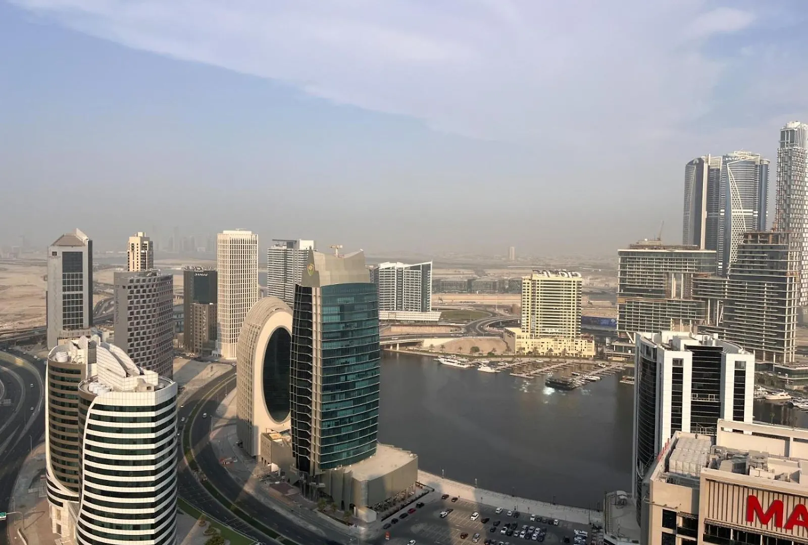 Apartment Stylish Studio With Balcony In Downtown Dubai